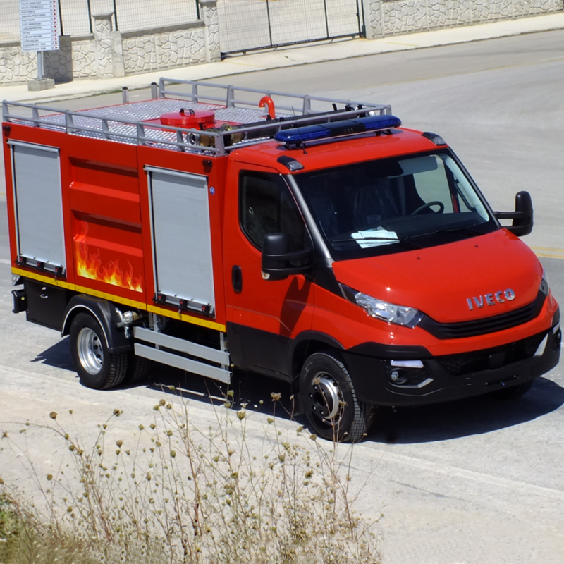 2000 Litrelik İtfaiye Aracı